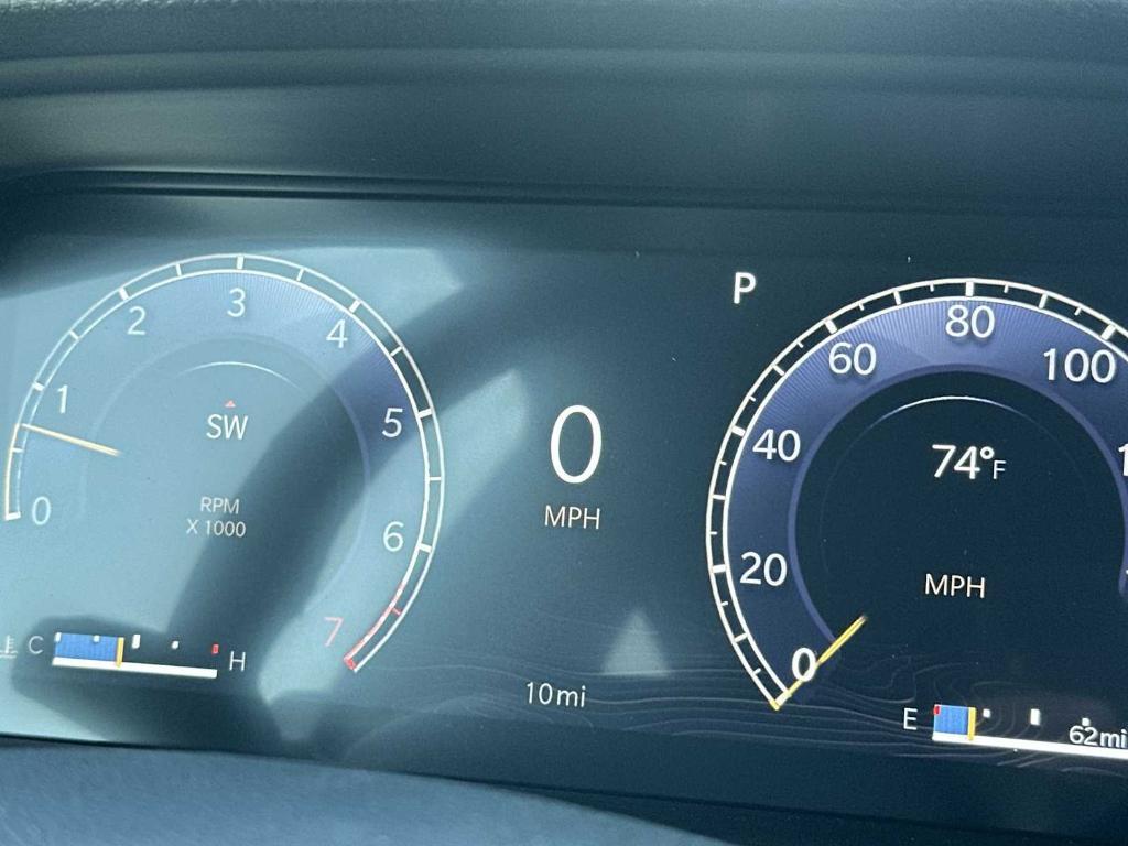 new 2025 Jeep Grand Cherokee car, priced at $41,840