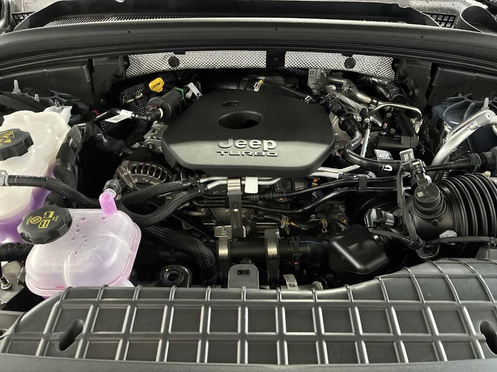 new 2026 Jeep Grand Cherokee L car, priced at $48,575