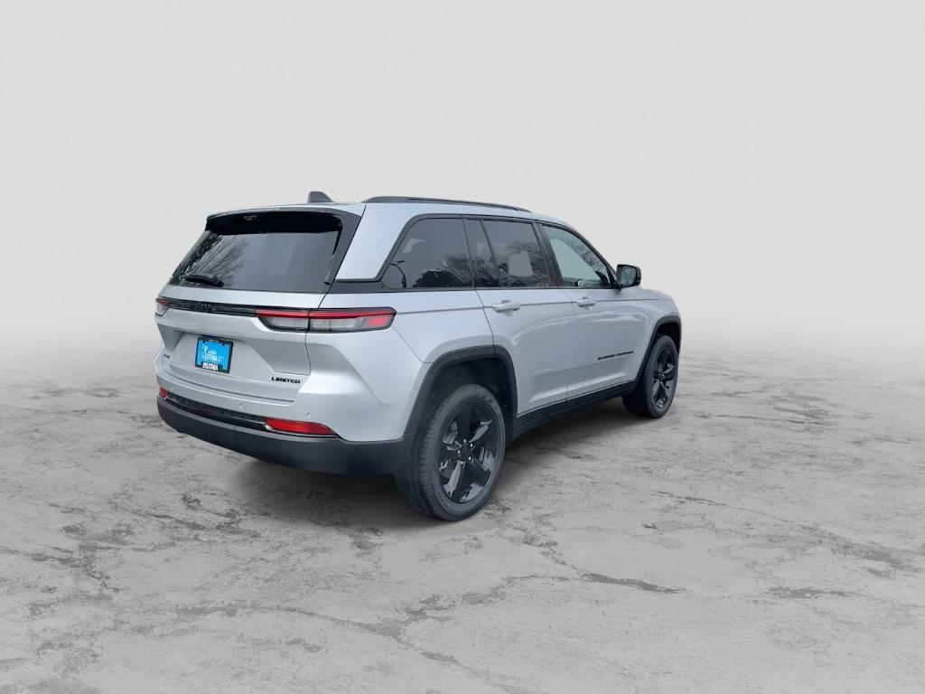new 2025 Jeep Grand Cherokee car, priced at $50,777