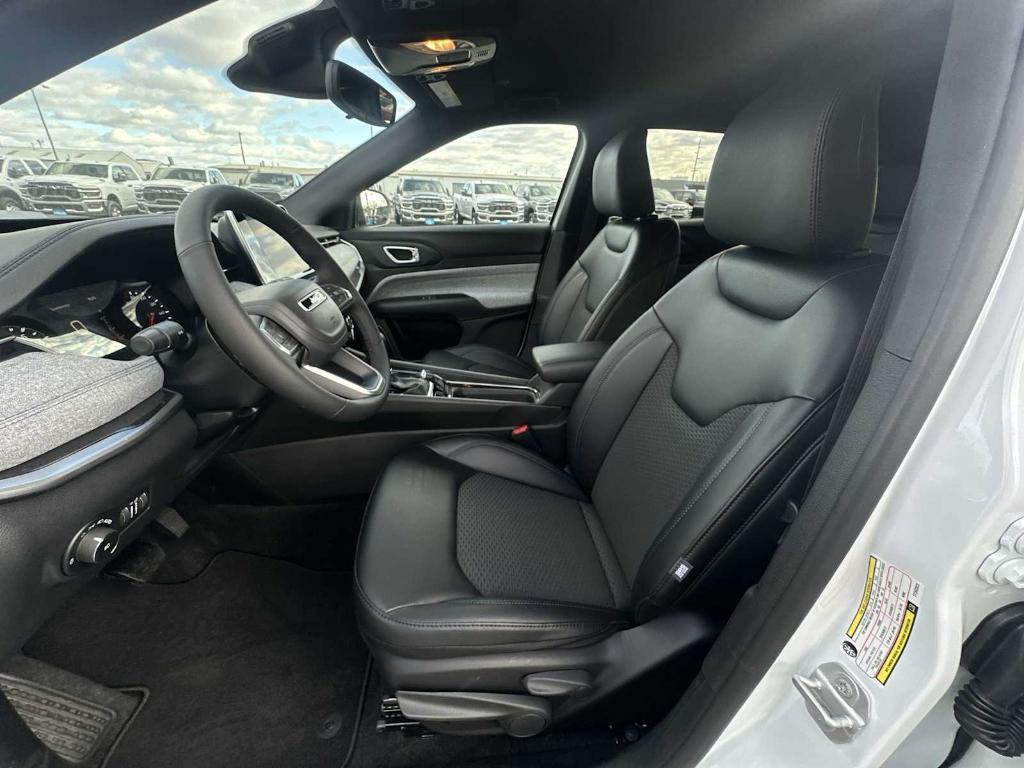 new 2026 Jeep Compass car, priced at $28,662