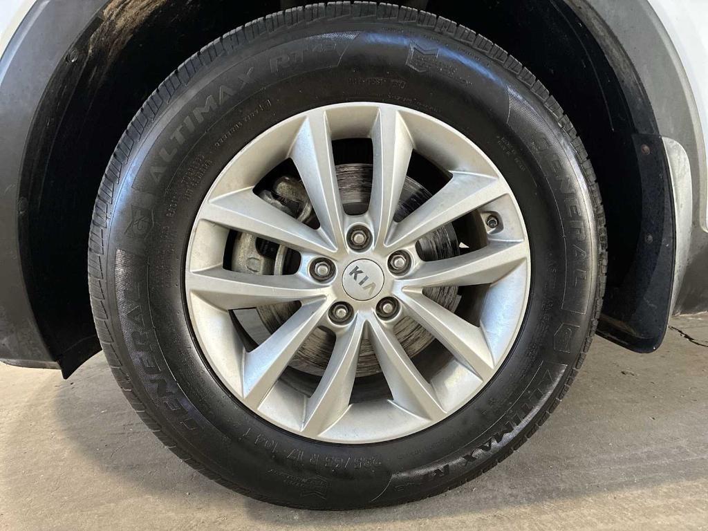 used 2018 Kia Sorento car, priced at $14,852