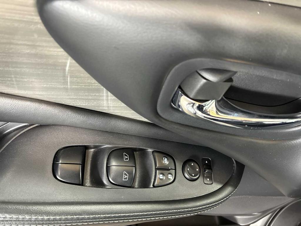 used 2018 Nissan Murano car, priced at $15,658