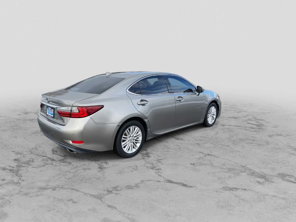 used 2017 Lexus ES 350 car, priced at $20,921