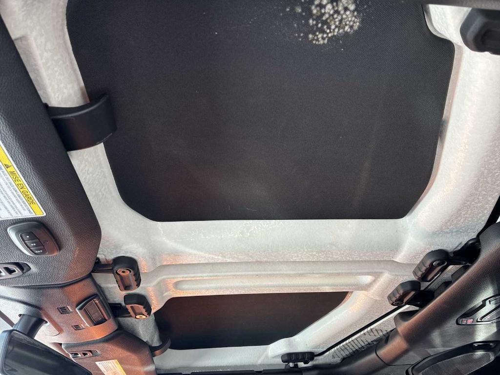 used 2021 Jeep Wrangler Unlimited car, priced at $34,214