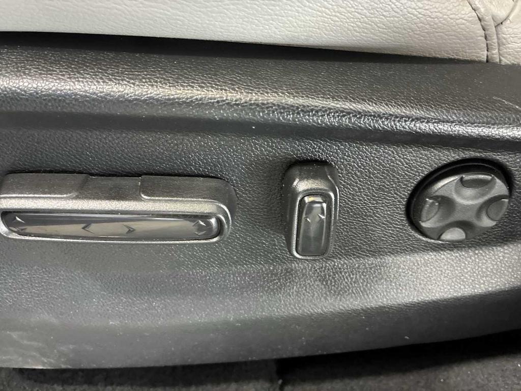 used 2017 Honda CR-V car, priced at $20,781