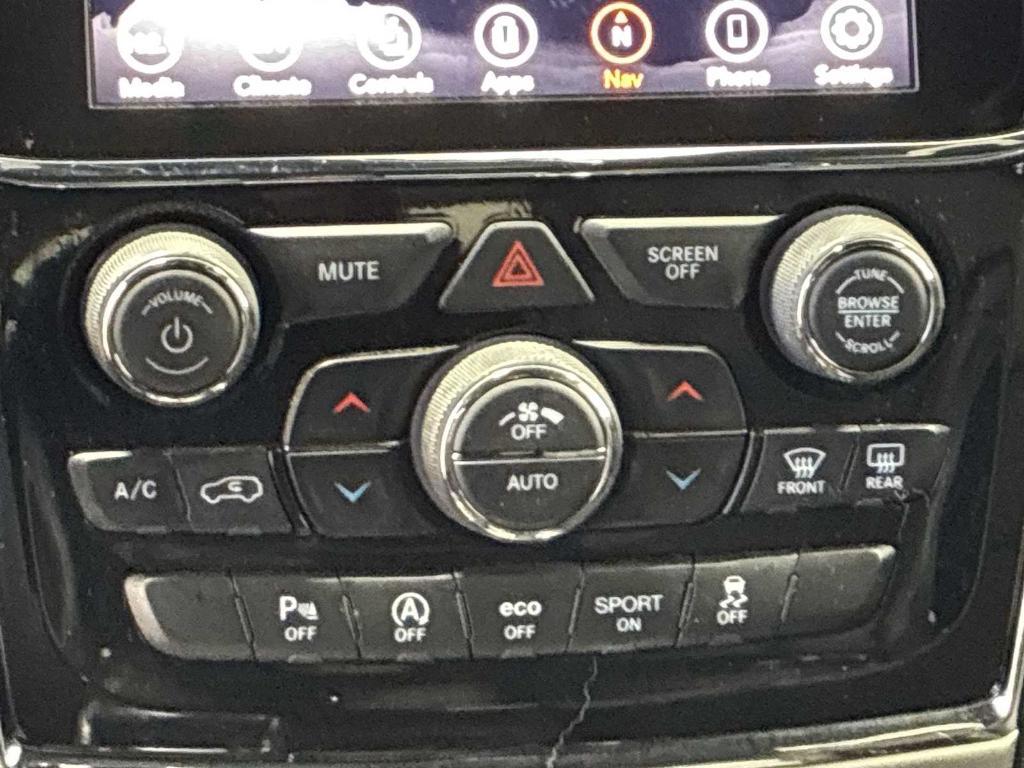 used 2021 Jeep Grand Cherokee car, priced at $25,384