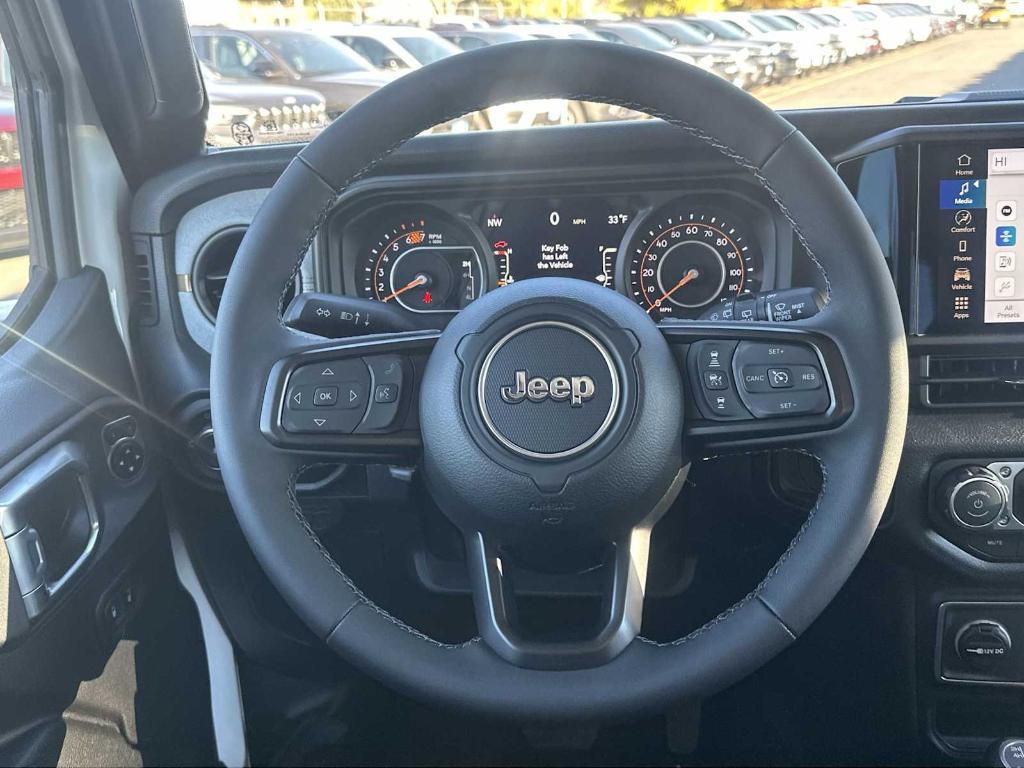 new 2026 Jeep Wrangler car, priced at $41,686