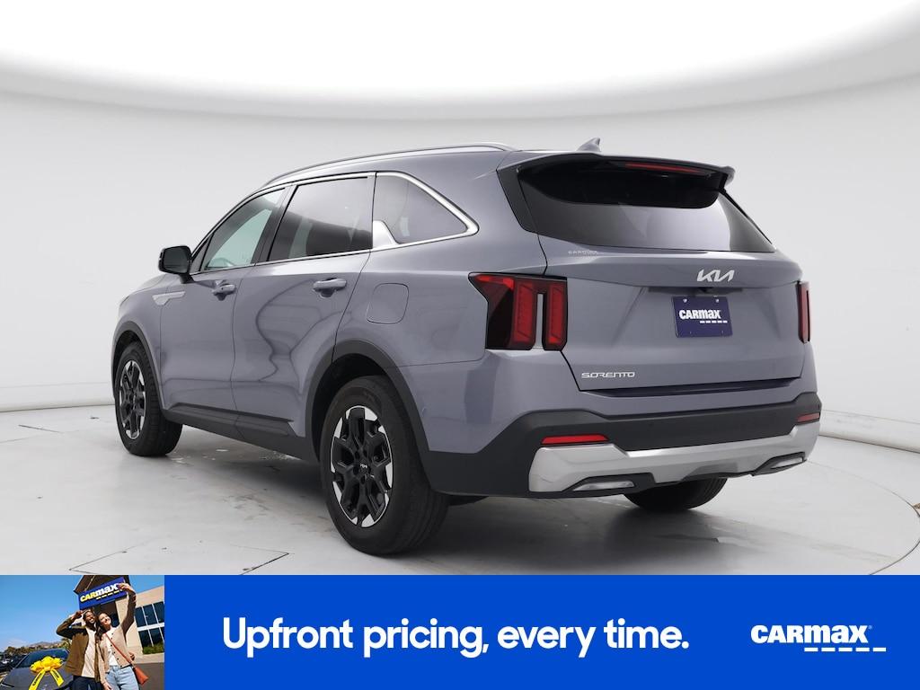 used 2024 Kia Sorento car, priced at $28,998