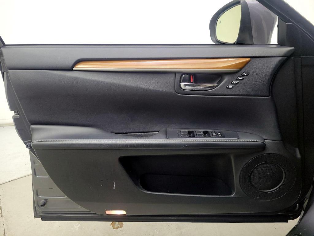 used 2014 Lexus ES 300h car, priced at $14,998