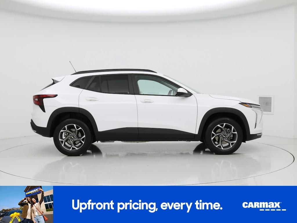 used 2025 Chevrolet Trax car, priced at $21,998