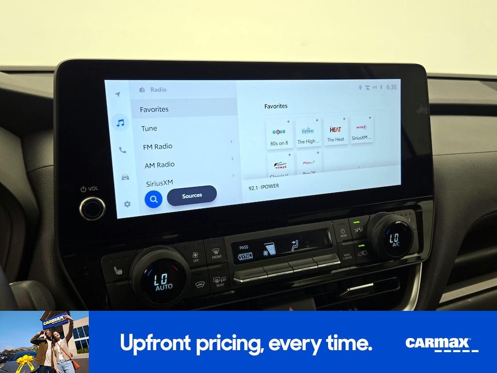used 2025 Toyota Grand Highlander car, priced at $41,998