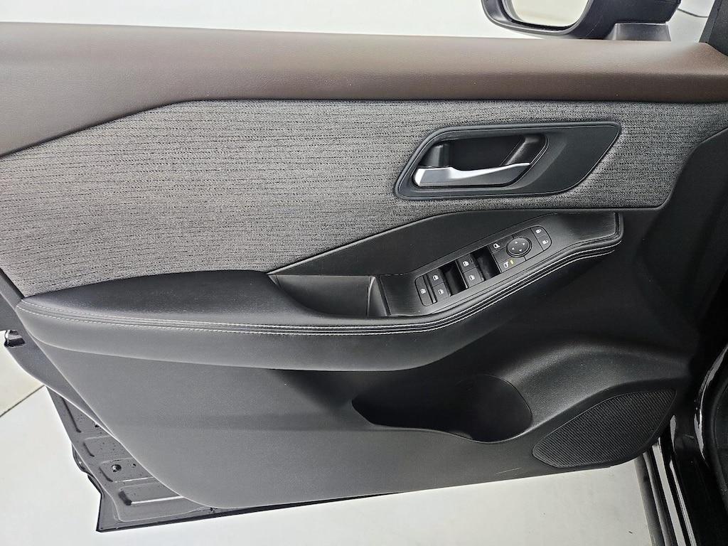 used 2023 Nissan Rogue car, priced at $21,998