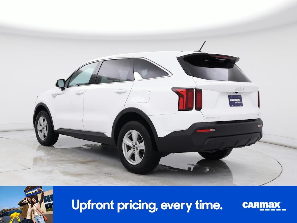 used 2023 Kia Sorento car, priced at $25,998