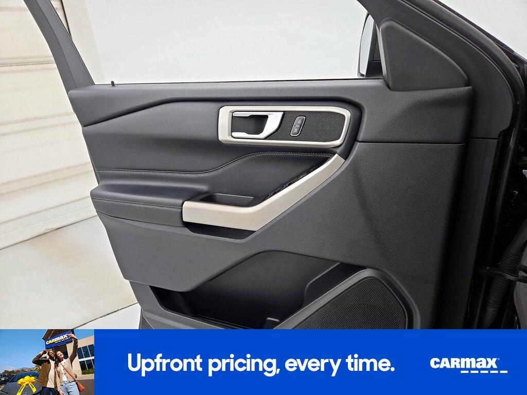 used 2022 Ford Explorer car, priced at $24,998