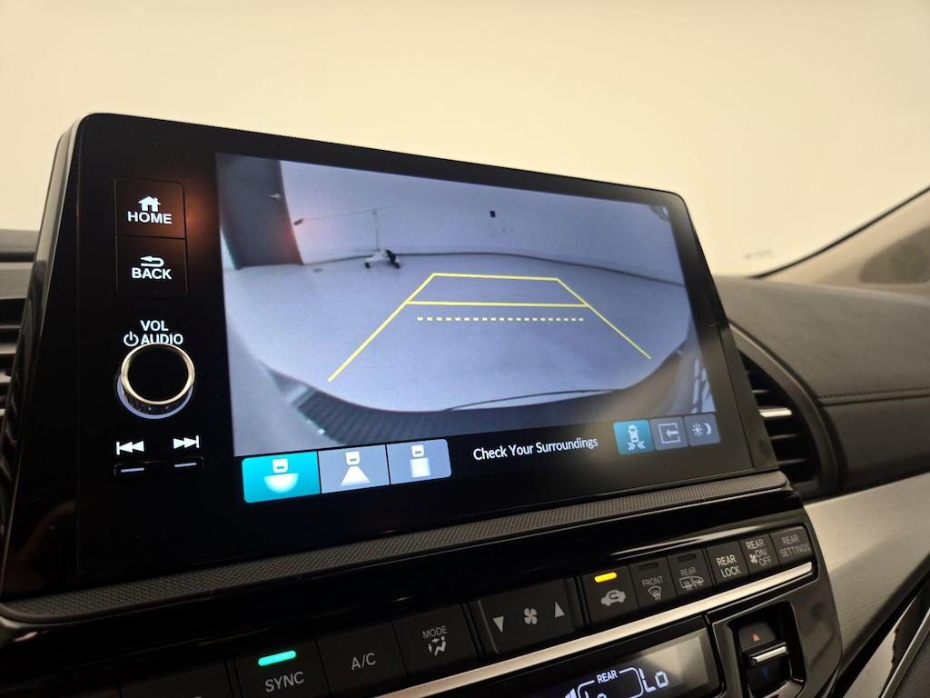 used 2025 Honda Odyssey car, priced at $43,998