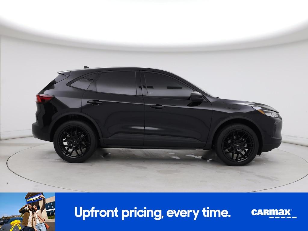 used 2025 Ford Escape car, priced at $24,998