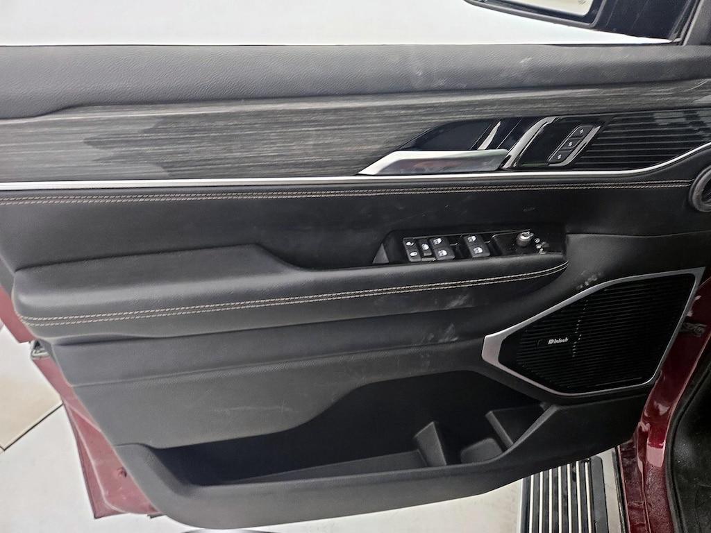 used 2022 Jeep Wagoneer car, priced at $45,998