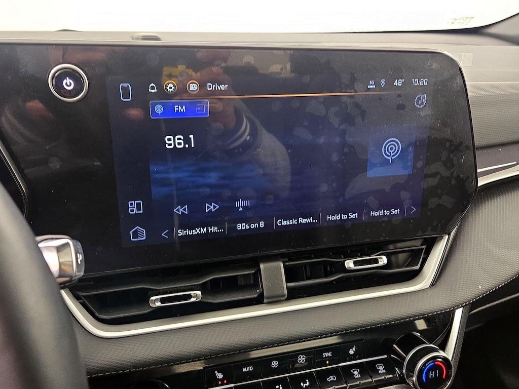 used 2025 Chevrolet Equinox car, priced at $28,998