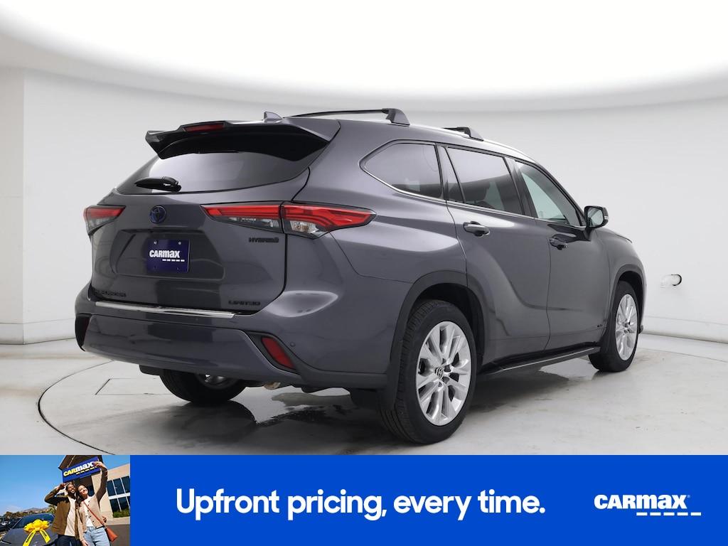 used 2023 Toyota Highlander Hybrid car, priced at $50,998