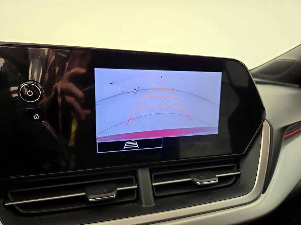 used 2024 Chevrolet Trax car, priced at $20,998