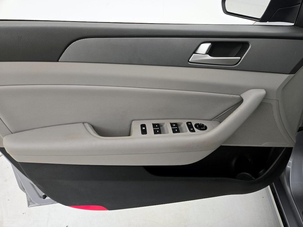 used 2016 Hyundai Sonata Hybrid car, priced at $14,998