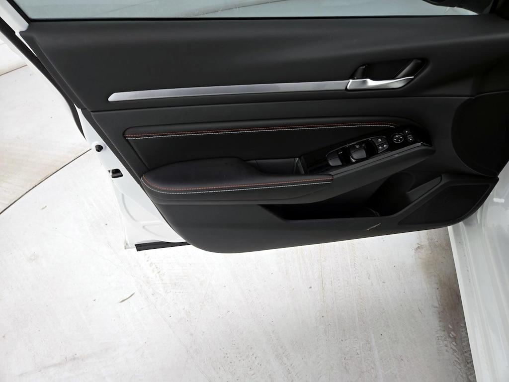used 2023 Nissan Altima car, priced at $24,998