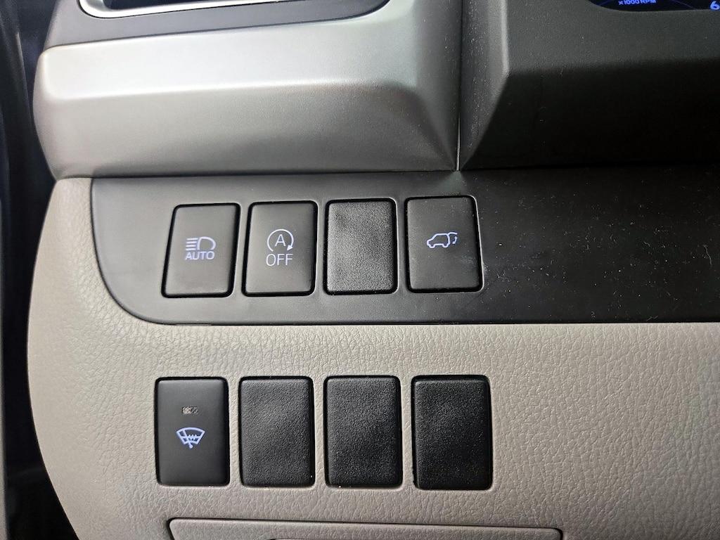 used 2019 Toyota Highlander car, priced at $26,998