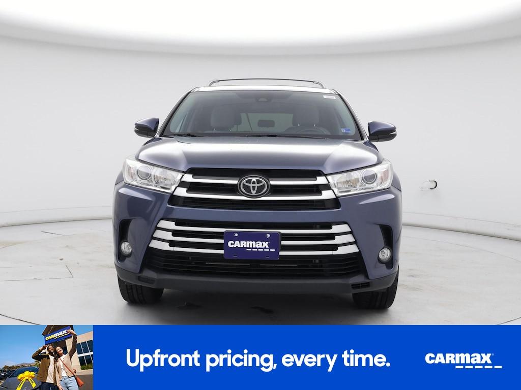 used 2019 Toyota Highlander car, priced at $26,998