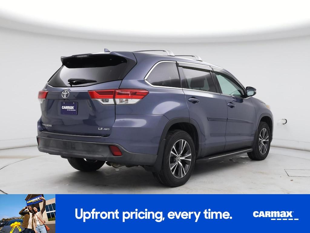 used 2019 Toyota Highlander car, priced at $26,998