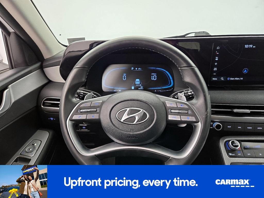 used 2025 Hyundai Palisade car, priced at $36,998