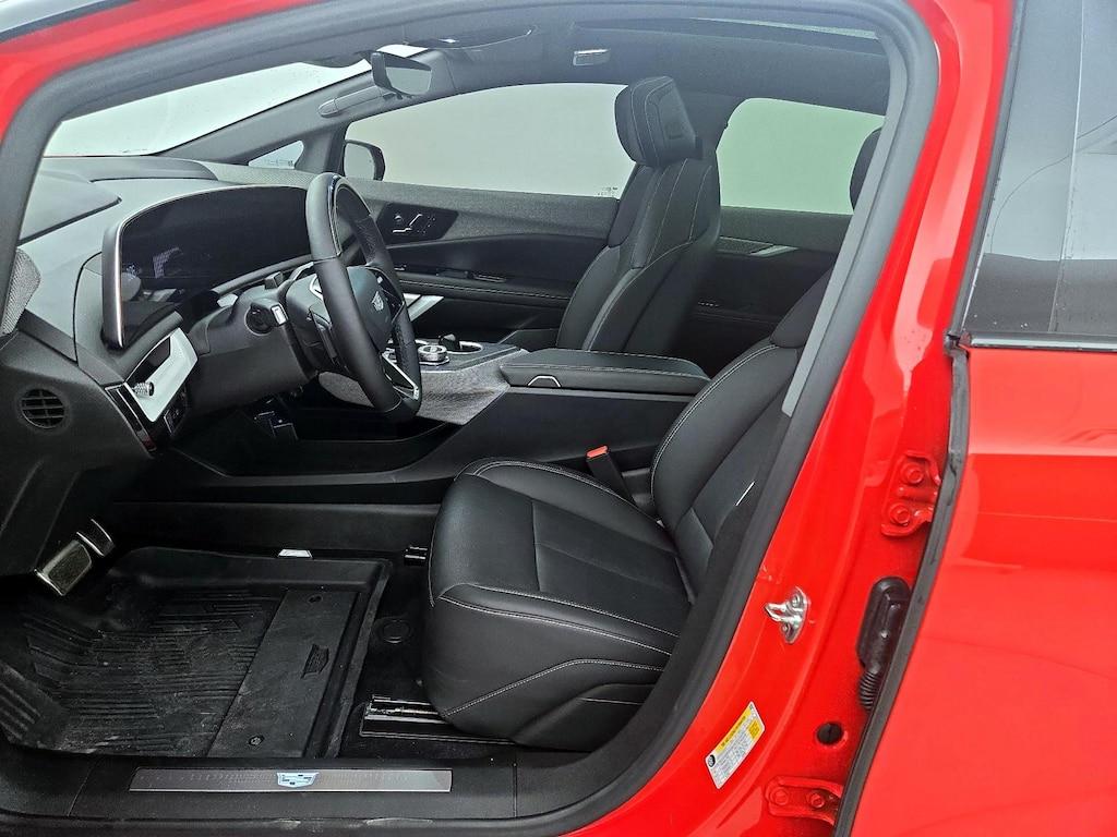 used 2025 Cadillac OPTIQ car, priced at $43,998