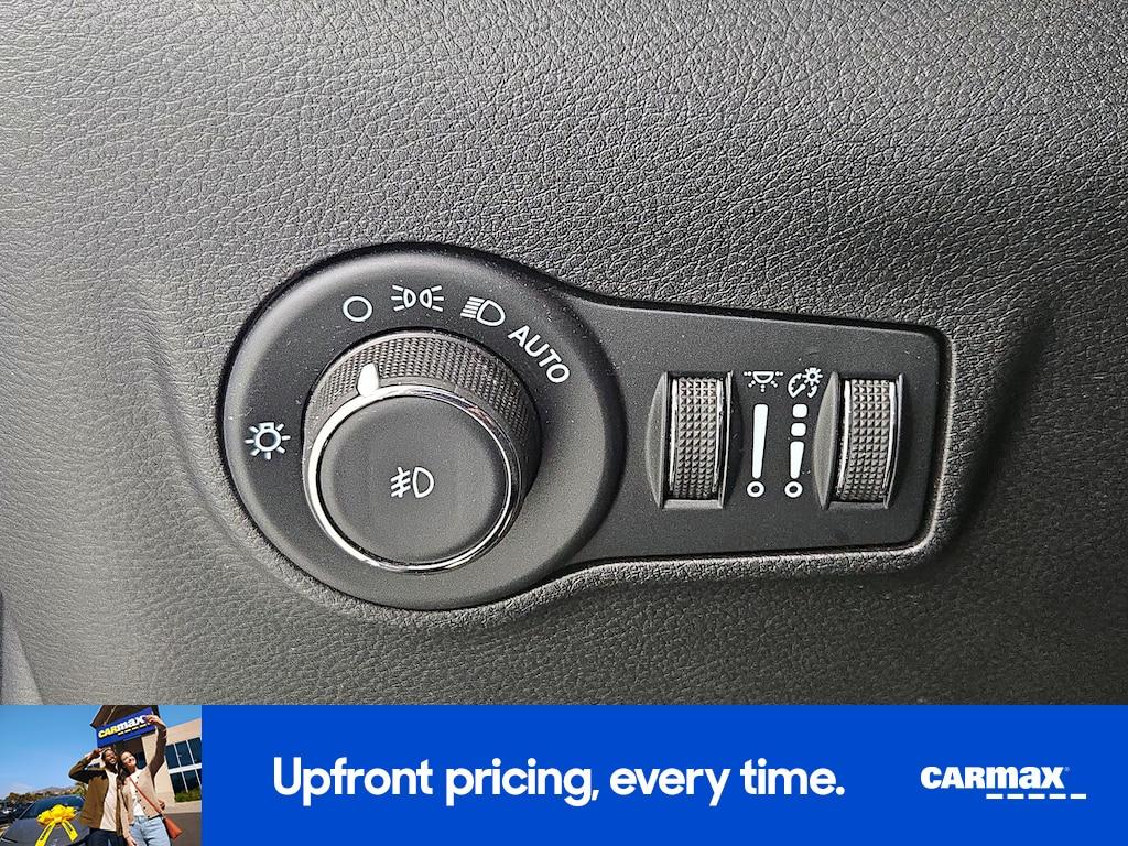 used 2022 Jeep Compass car, priced at $22,998
