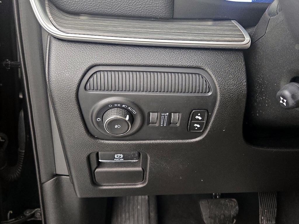 used 2024 Jeep Wagoneer car, priced at $43,998