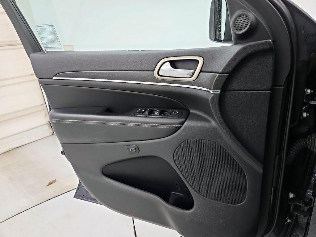 used 2015 Jeep Grand Cherokee car, priced at $18,998