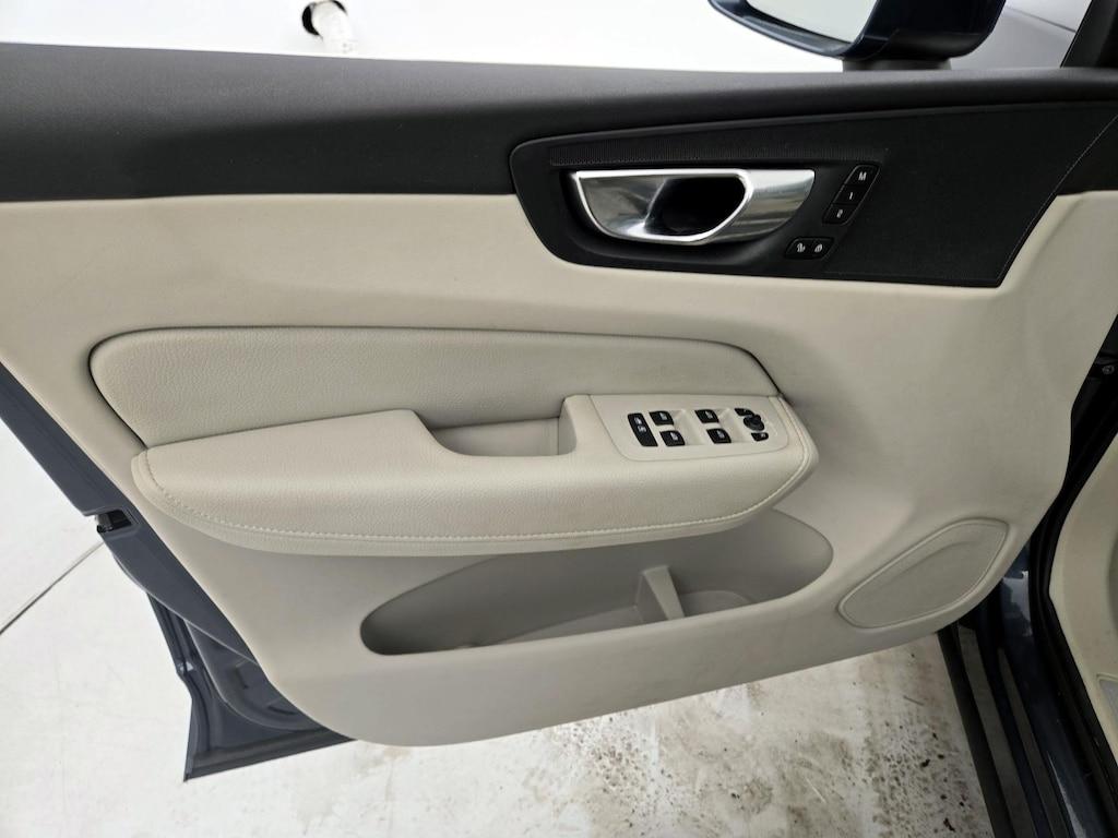 used 2021 Volvo XC60 car, priced at $25,998