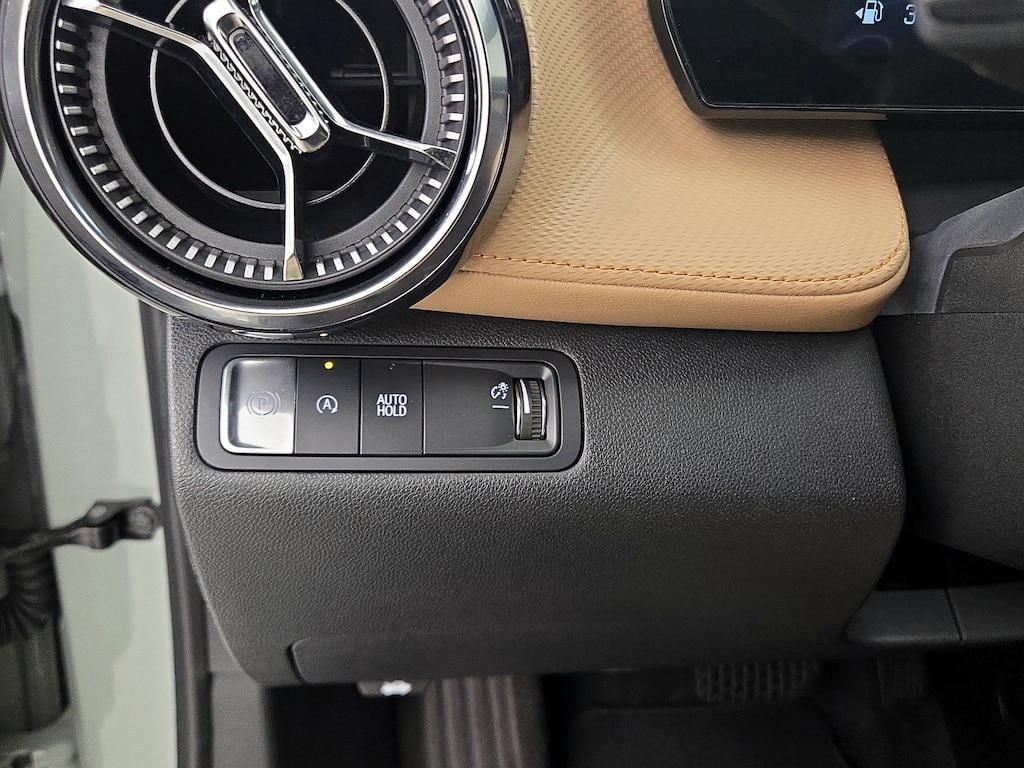 used 2025 Chevrolet Equinox car, priced at $30,998