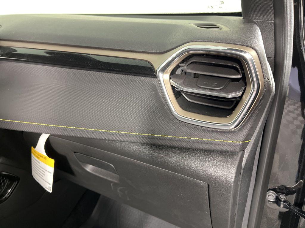 new 2026 Chevrolet TrailBlazer car, priced at $32,740