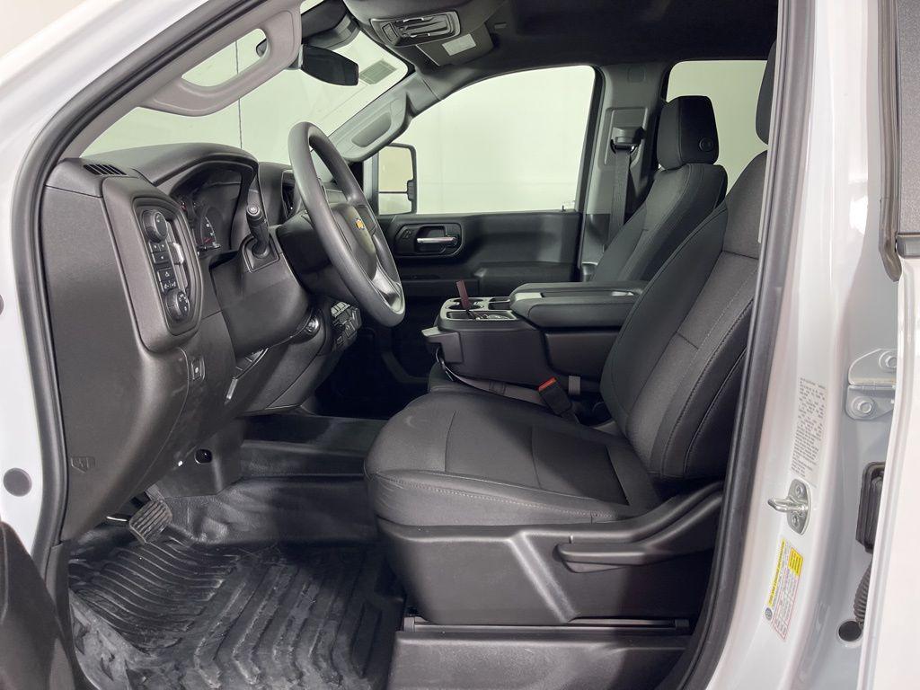 new 2025 Chevrolet Silverado 2500 car, priced at $52,923