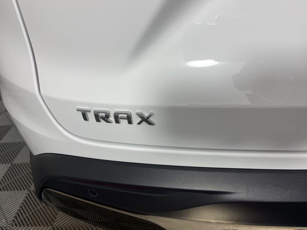used 2025 Chevrolet Trax car, priced at $24,901