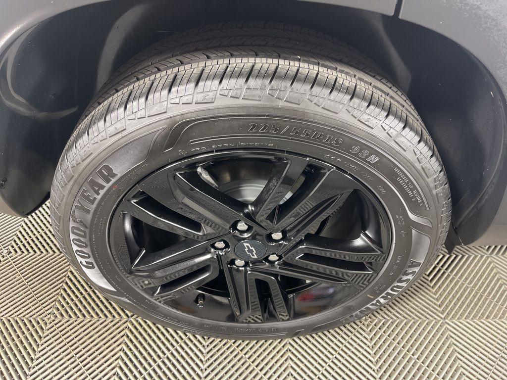 used 2025 Chevrolet Trax car, priced at $24,901