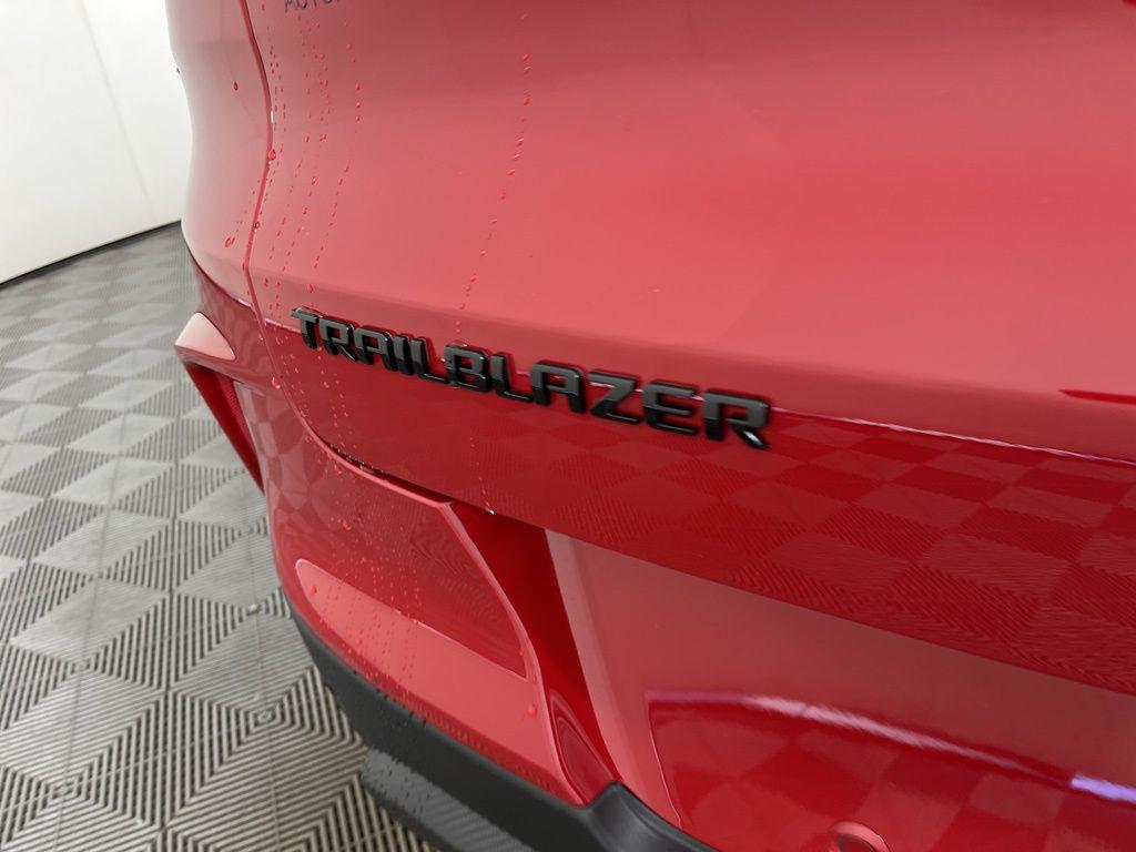 new 2026 Chevrolet TrailBlazer car, priced at $34,135