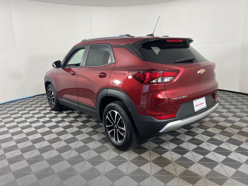 used 2025 Chevrolet TrailBlazer car, priced at $23,690