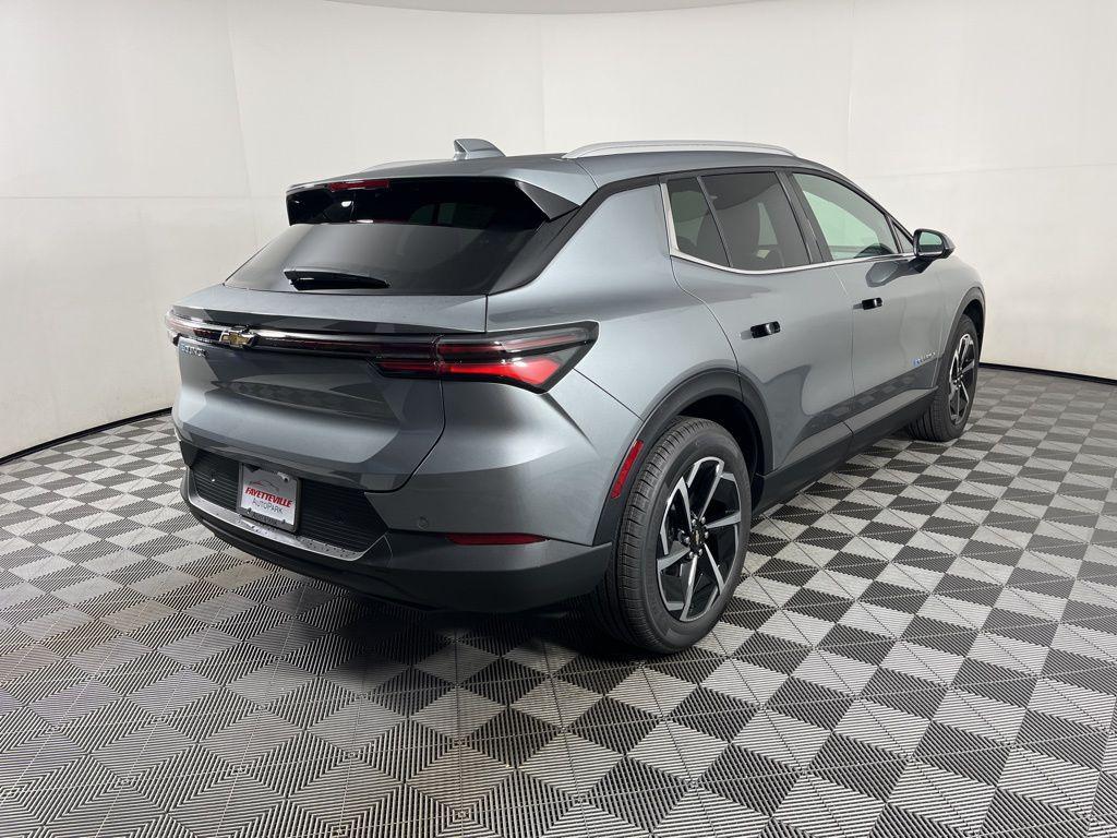new 2026 Chevrolet Equinox EV car, priced at $43,690