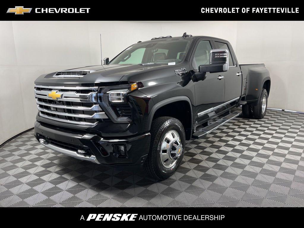 new 2026 Chevrolet Silverado 3500 car, priced at $92,265