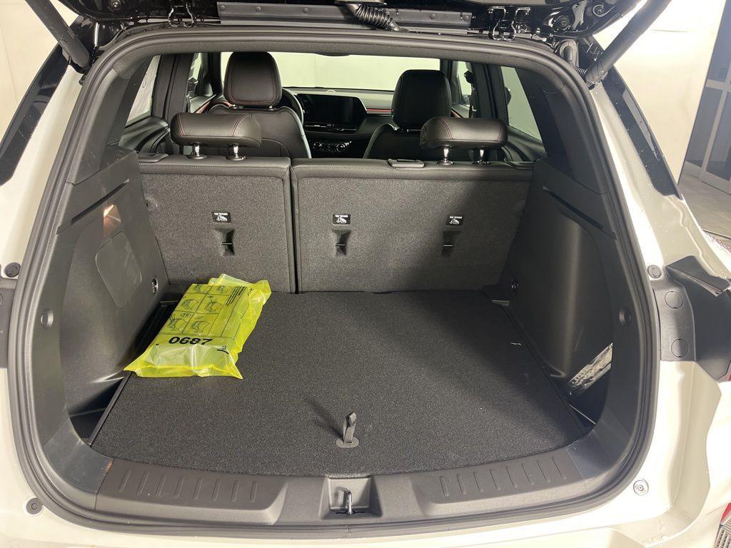 new 2026 Chevrolet TrailBlazer car, priced at $33,285