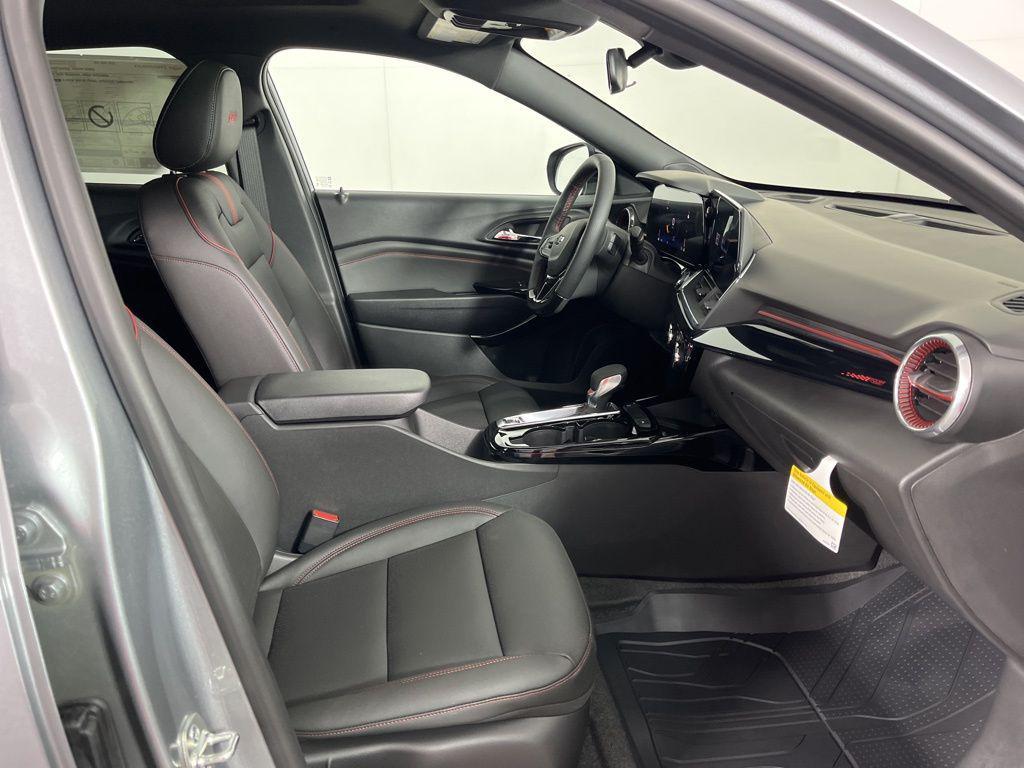 new 2026 Chevrolet Trax car, priced at $29,280