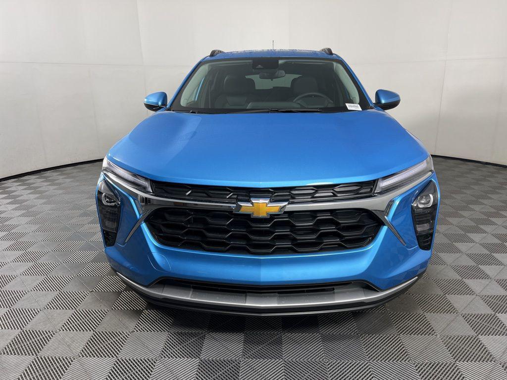 new 2026 Chevrolet Trax car, priced at $27,045