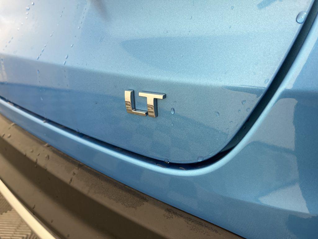 new 2026 Chevrolet Trax car, priced at $27,045