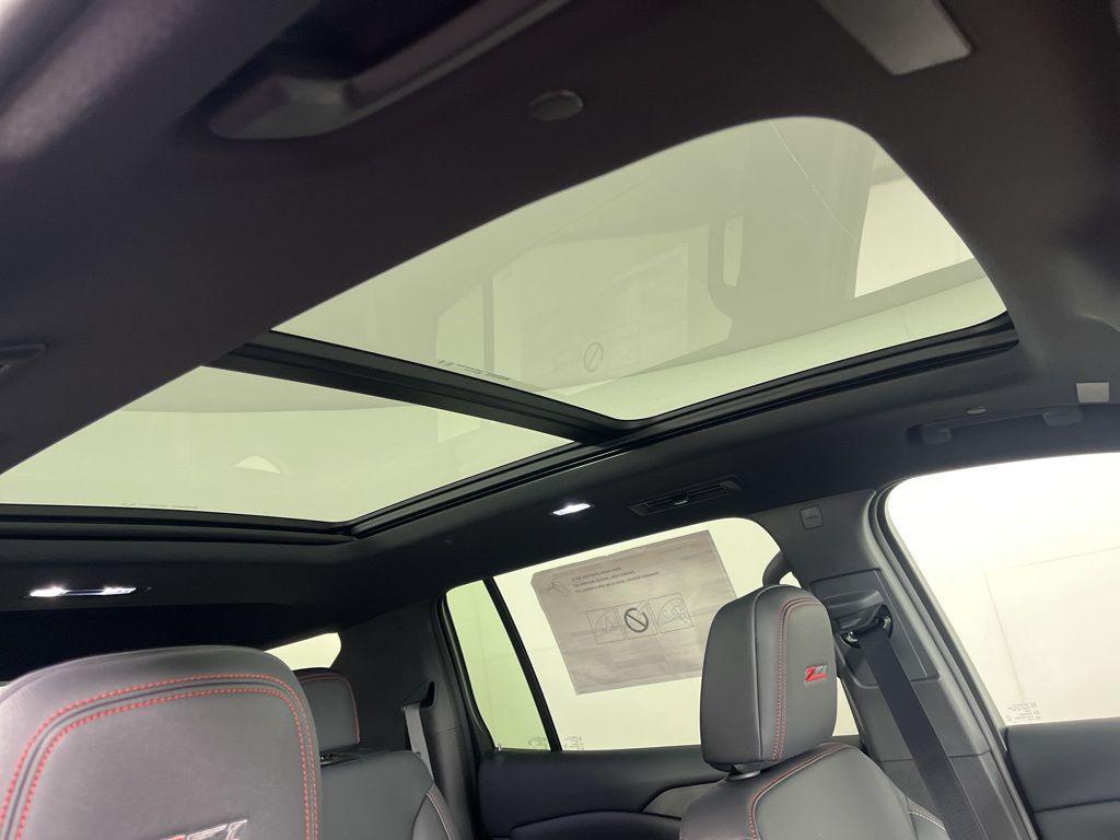 new 2026 Chevrolet Traverse car, priced at $53,945