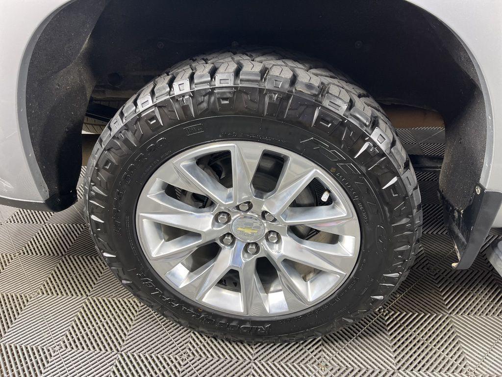 used 2019 Chevrolet Silverado 1500 car, priced at $30,999